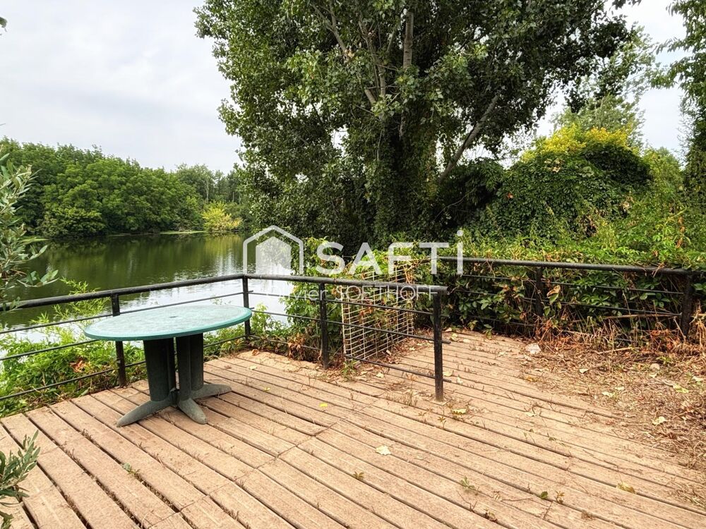 À découvrir sans tarder : une véritable maison coup de coeur avec une vue exceptionnelle sur le Lot.