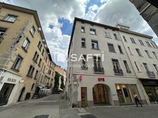  Appartement à vendre 5 pièces 148 m²