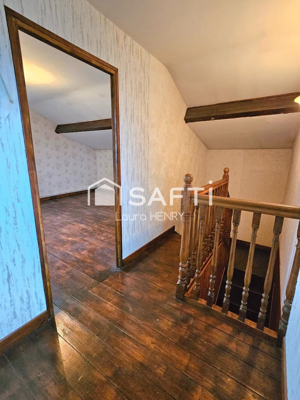 Vente Maison Maison individuelle de 3 chambres avec garage et grand terrain Verdun