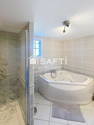  Maison � vendre 8 pi�ces 208 m�