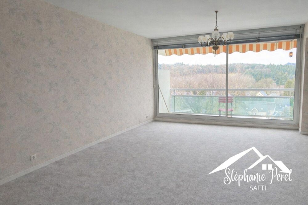 Appartement T3 de 88 m² avec balcon, garage et cave  Ussel