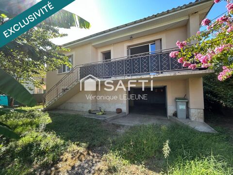   Maison à étage avec grand garage, proche de toutes les commodités Maison - 4 pièce(s) - 68 m²