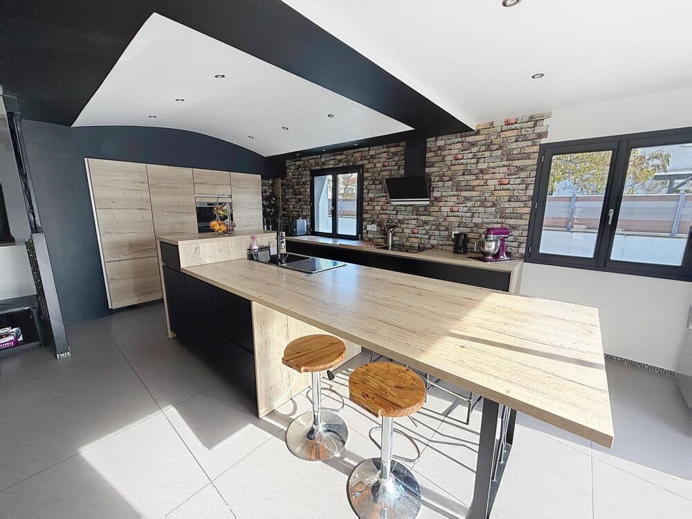 Vente Maison Villa contemporaine de 217 m² avec piscine en L - calme, élégance et confort absolu Beaucroissant