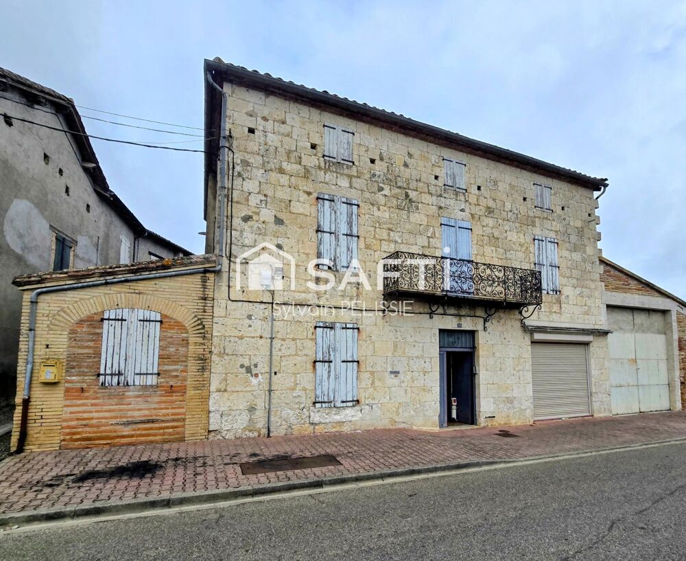 Vente Maison Maison ancienne de 242 m² avec jardin, grenier aménageable et garage de 250 m² Molieres