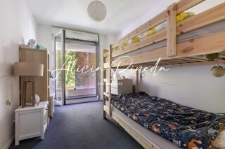  Appartement  vendre 4 pices 80 m