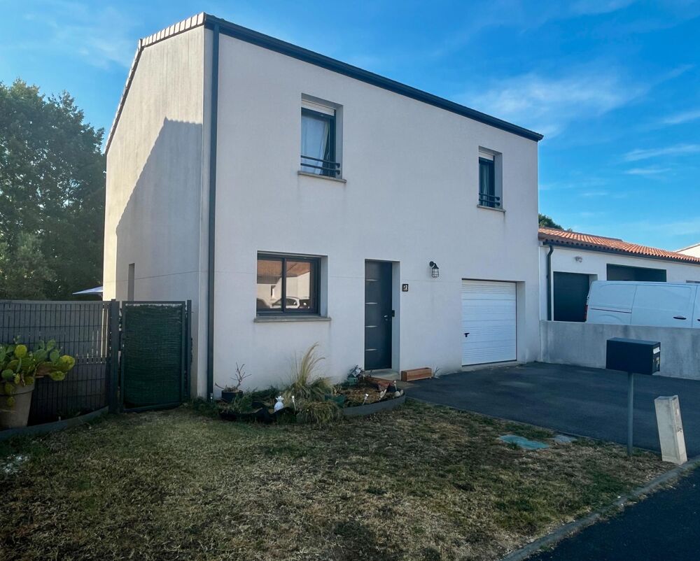 Vente Maison Maison 112m²-4 pièces- 3chambres- garage- terrain 354m² Bouaye