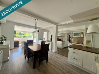  Maison � vendre 5 pi�ces 244 m�