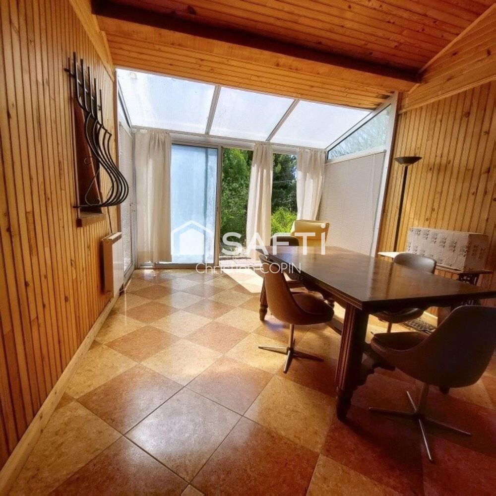 à vendre  Maison Saint-Cyr-sur-Mer (83270)