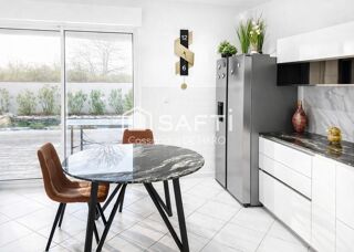  Maison � vendre 8 pi�ces 225 m�