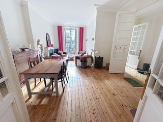 Appartement à vendre 5 pièces 148 m²