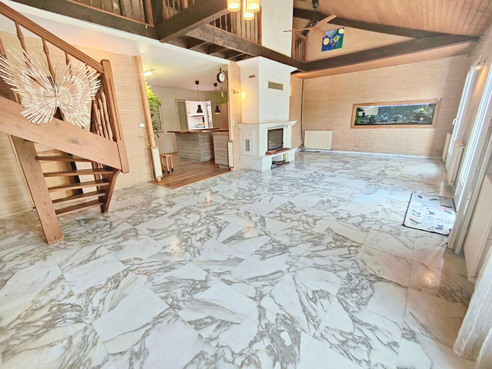 Vente Maison T5 de plain pied, non mitoyen, clim réversible. Gradignan