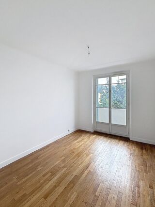  Appartement � vendre 4 pi�ces 82 m�