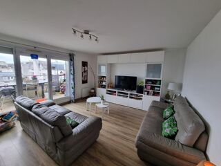  Appartement  vendre 4 pices 77 m