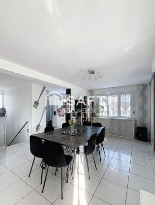  Maison � vendre 9 pi�ces 245 m�
