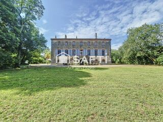  Propriété/château à vendre 12 pièces 448 m²