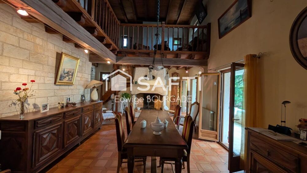 Vente Maison Maison 7 pièces avec piscine et dépendances Cahors