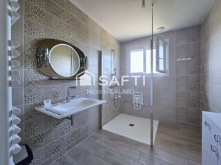  Maison à vendre 6 pièces 198 m²