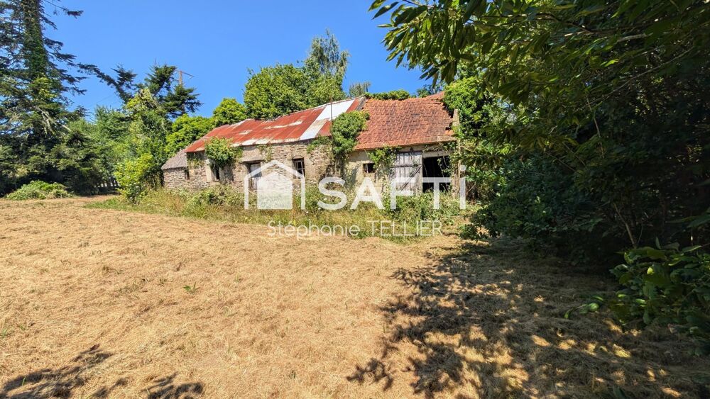 Maison type longère Bretonne à rénover entièrement à seulement 5 minutes des plages