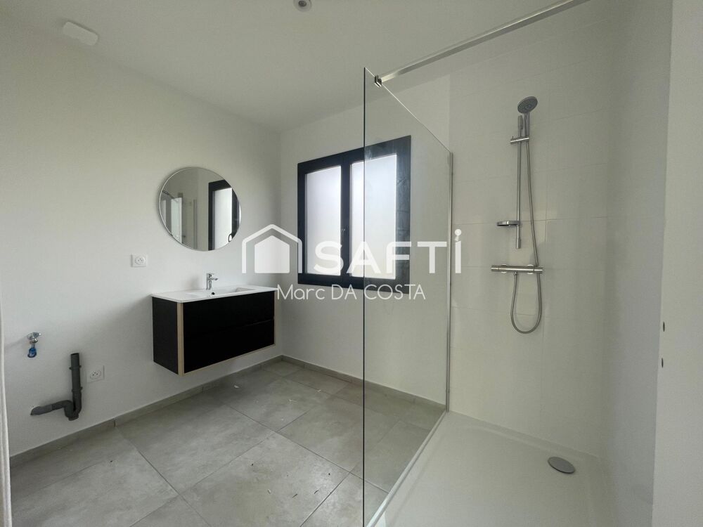 MAISON NEUVE 84M2 3 CHAMBRES/ CELLIER/PARKING/CALME