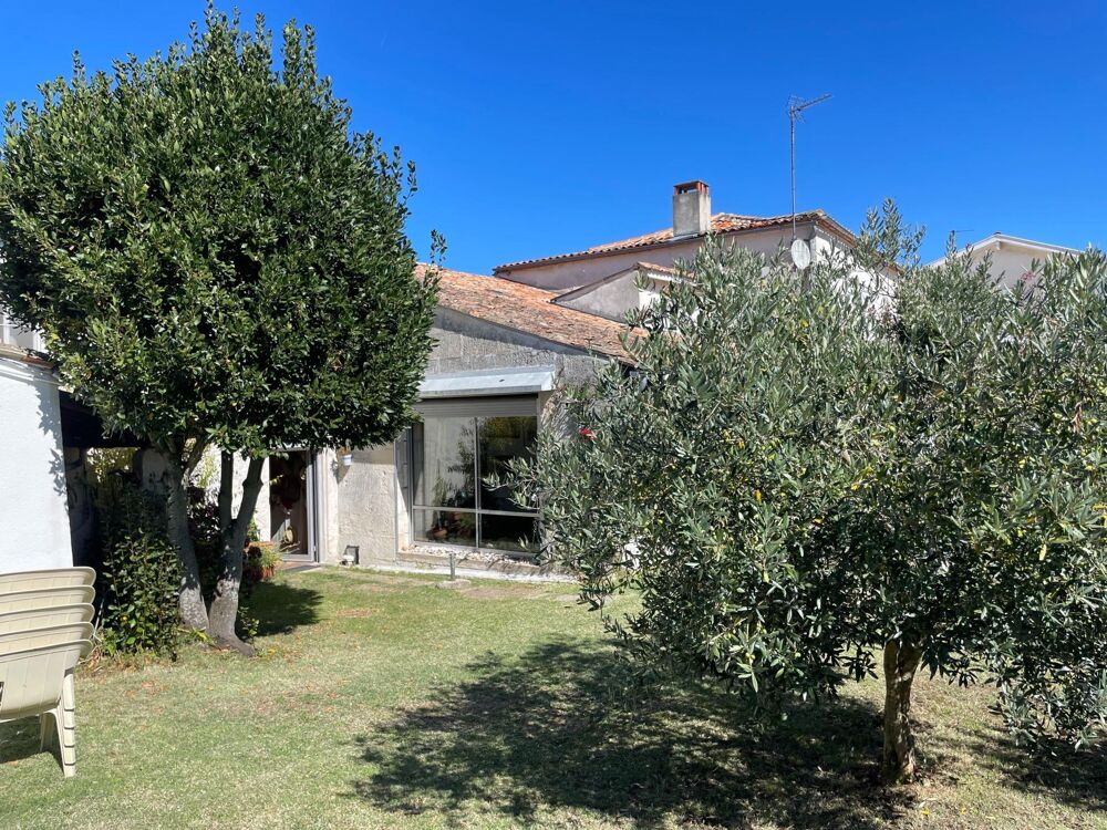 Vente Maison Spacieuse maison charentaise Mortagne-sur-gironde