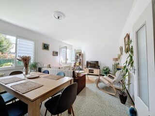  Immeuble  vendre 342 m