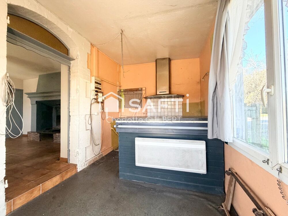 Maison 2 chambres sur 3 hectares avec dépendances