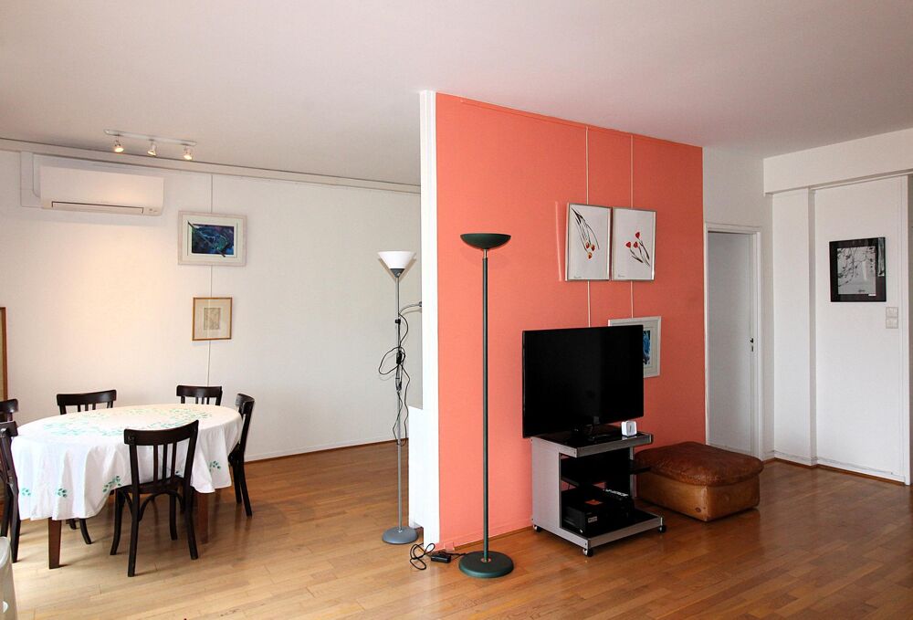 Appartement climatisé - Centre-ville - proximité immédiate des commerces - RER B