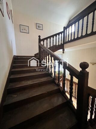  Maison à vendre 10 pièces 198 m²
