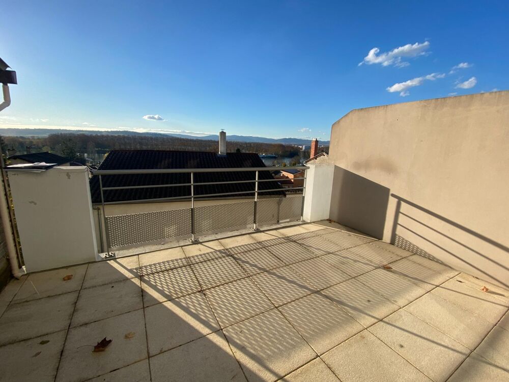 Vente Appartement 5MN EST VILLEFRANCHE T4 EN DUPLEX, 92M² HAB, JARDIN,GARAGE et une TERRASSE avec une belle vue dégagée Jassans-riottier