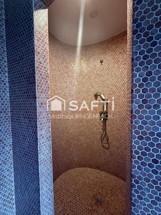  Appartement � vendre 5 pi�ces 135 m�