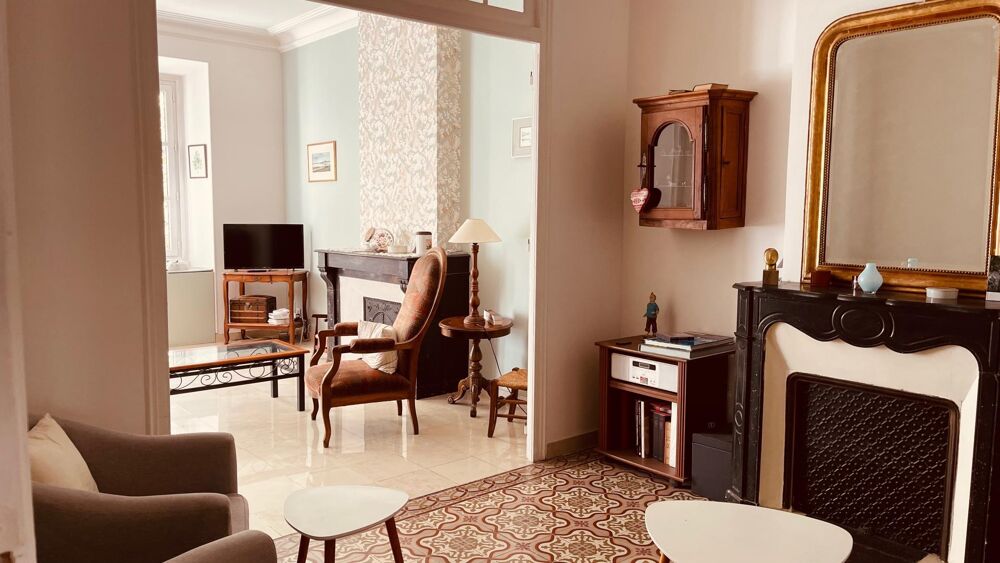 En plein coeur D'Ales appartement de 110M2 avec comble aménageables de 150M2