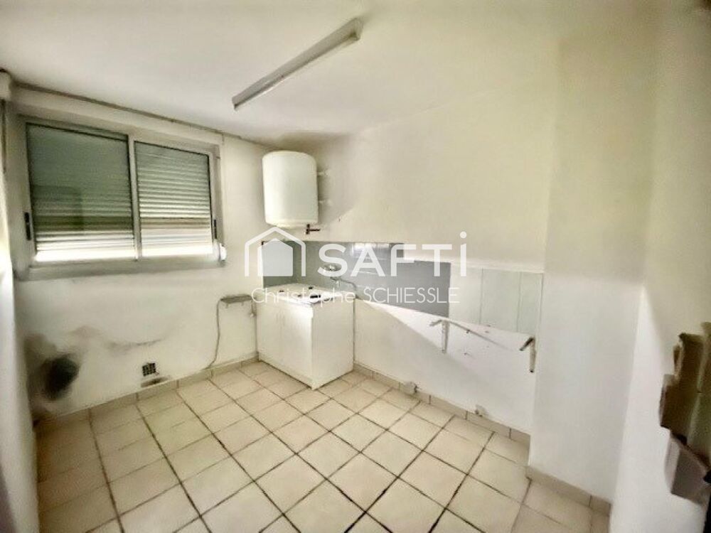 Vente Immeuble Immeuble de 6 appartements T4 et T3 , caves et garages Grandvillars
