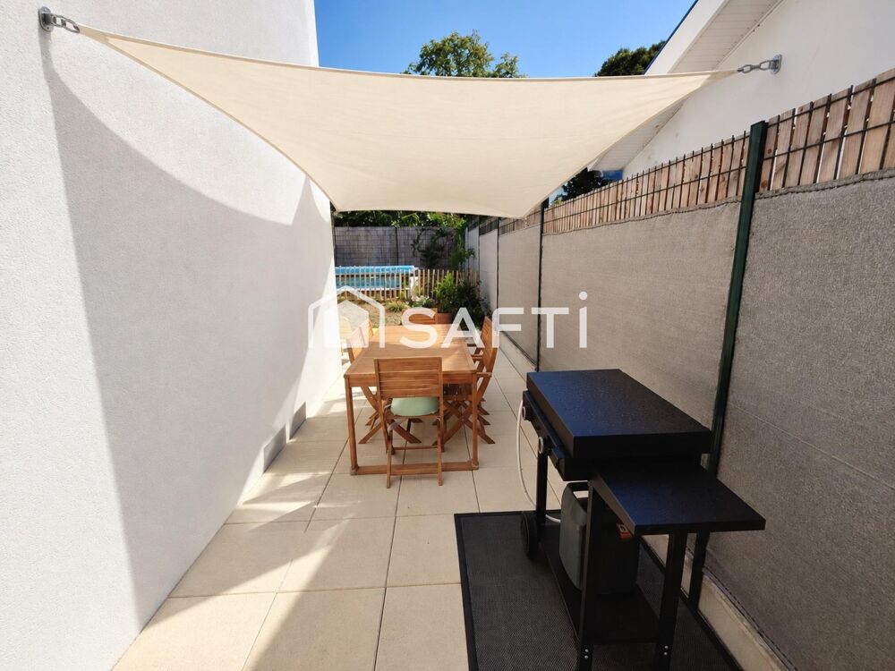 Vente Maison Maison d architecte contemporaine avec piscine, dépendance et prestations haut de gamme Merignac