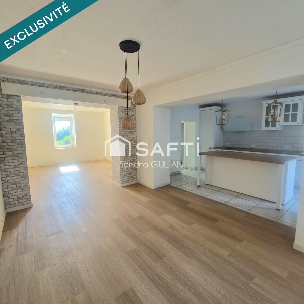 Maison avec 4 chambres, 2 terrasses et grand jardin !