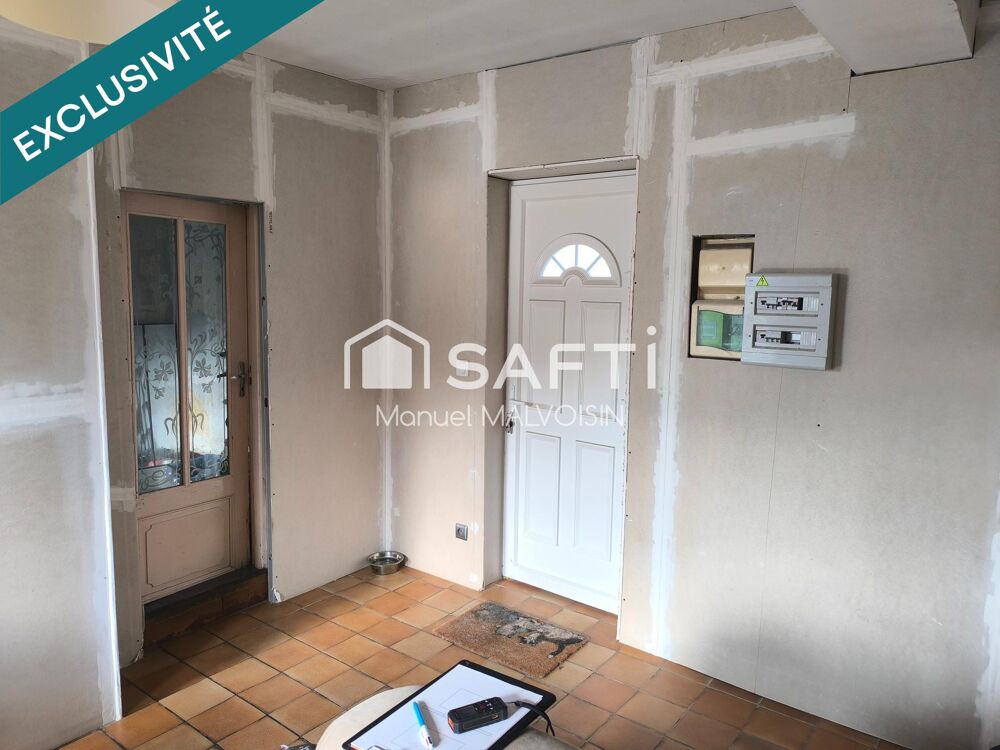 Maison à rénover avec beau potentiel  idéal pour projet familial ou investissement