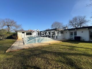  Maison � vendre 6 pi�ces 252 m�
