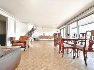  Appartement  vendre 7 pices 213 m