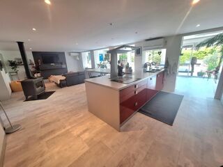  Maison à vendre 8 pièces 196 m²