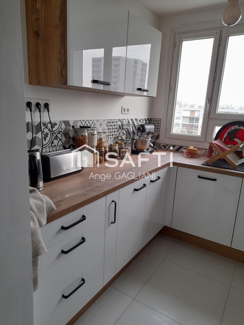 Vente Appartement Un grand appartement pour s'y installer ou investir ! Laval