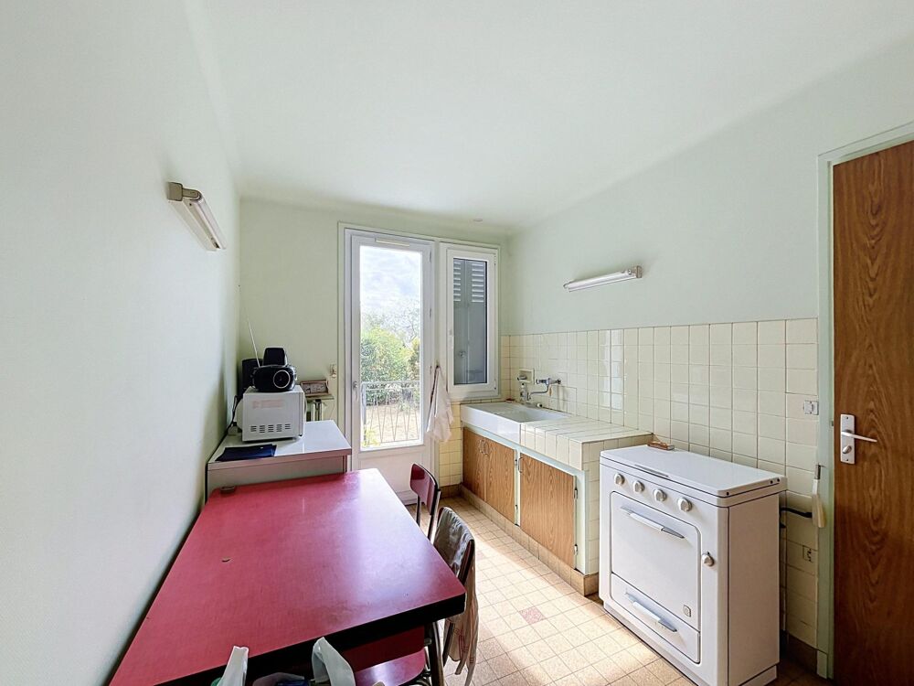 Maison familiale sur un terrain de 513 m2 - Proche centre ville