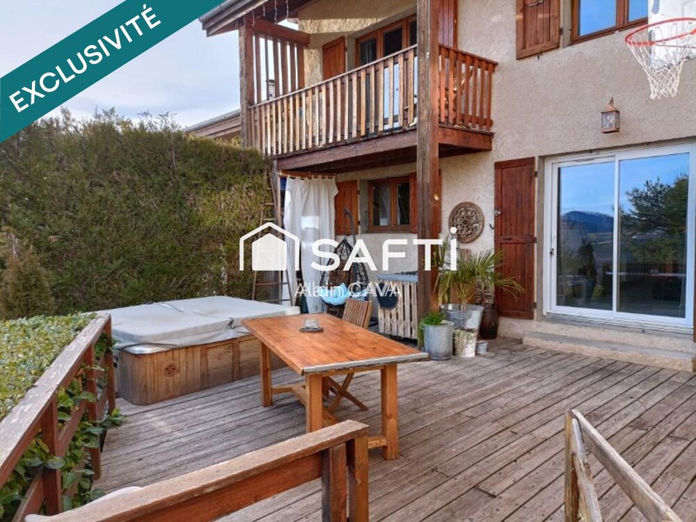 Vente Maison Chalet de 145m² avec garage en sousol sur 914m² de terrain Montclar