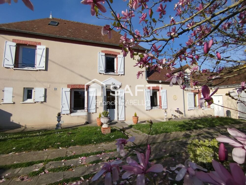 MAISON DE CARACTERE 168M² GRANGE ATTENANTE