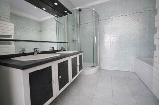  Appartement � vendre 3 pi�ces 82 m�