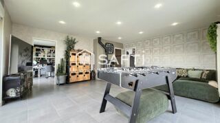  Maison à vendre 12 pièces 274 m²