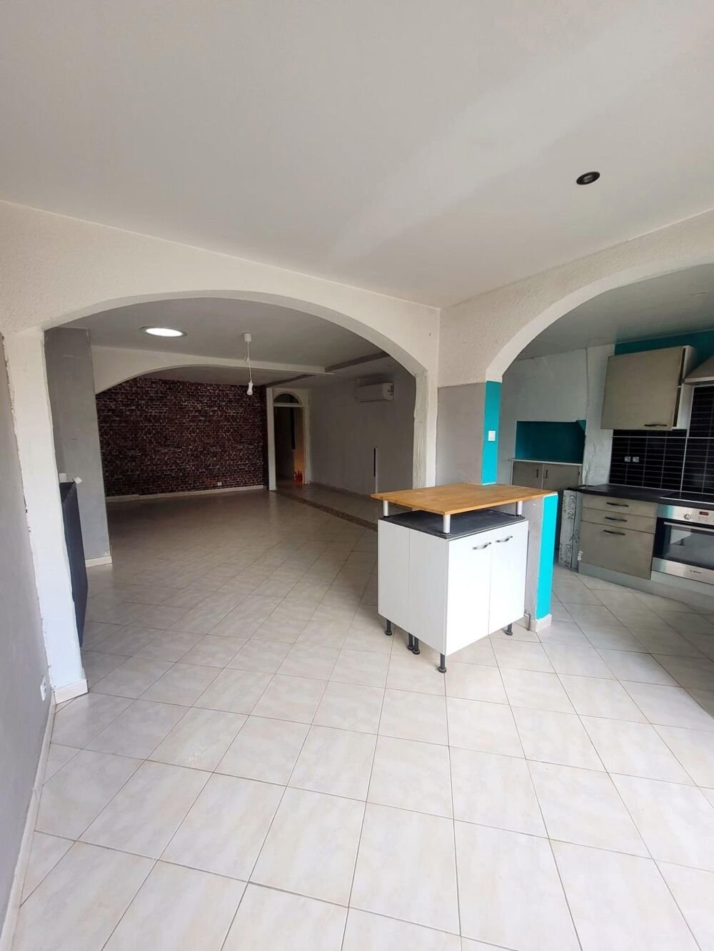 Vente Maison Maison 5 pièces – 180 m² – Jardin – Valleroy Valleroy
