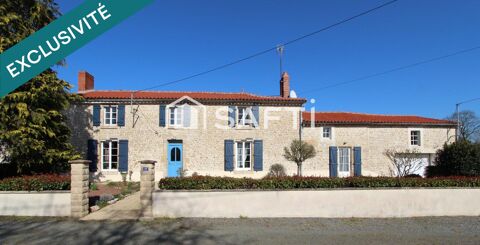   MAISON EN PIERRE AVEC NOMBREUSES D�PENDANCES Maison - 7 pi�ce(s) - 139 m�