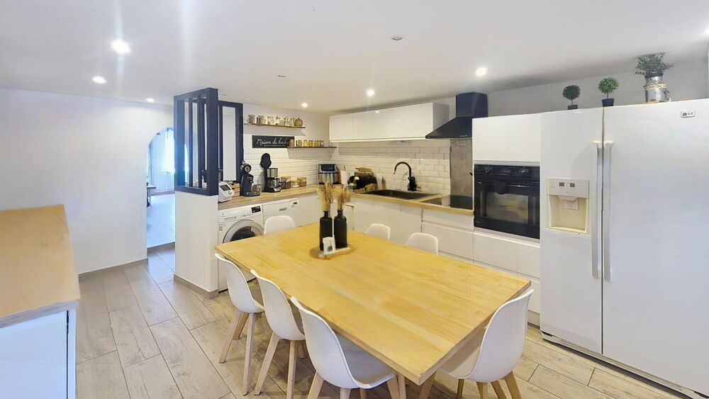 Duplex 95 m² entièrement rénové avec terrasse