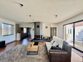  Maison � vendre 10 pi�ces 357 m�