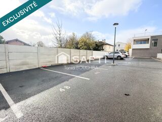  Parking / Garage � vendre 12 m�