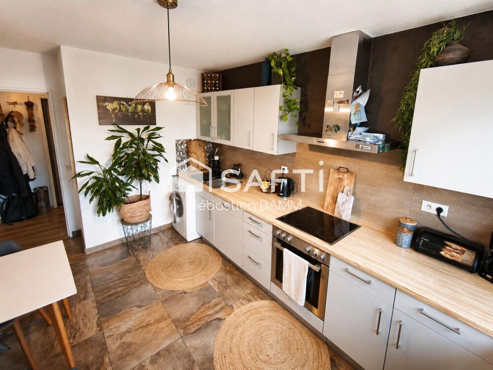 Vente Appartement Lumineux 3 pièces rénové avec balcon à Saint-Louis Saint-louis